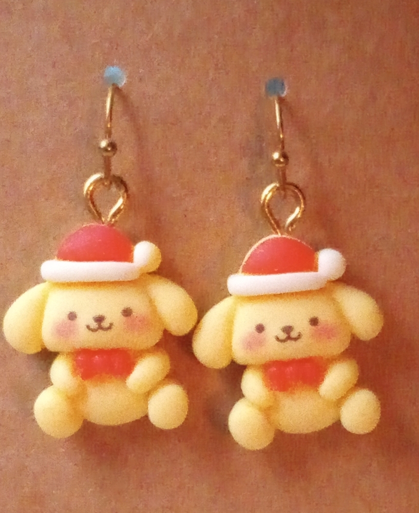 Pompompurin Christmas earrings